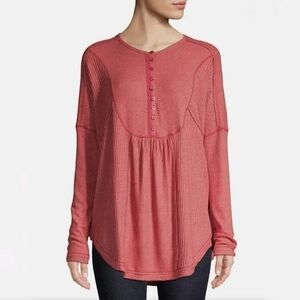 Free people red Oversized Thermal tunic size XS Long Sleeves  WT346